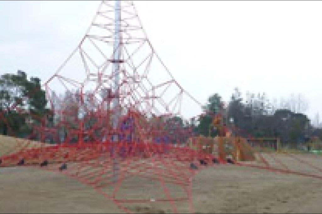 開成山公園遊具更新工事